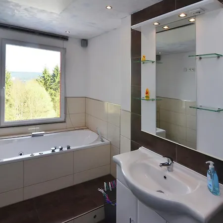 & Hiking Forest Stay, Cleaning Included Hébergement de vacances